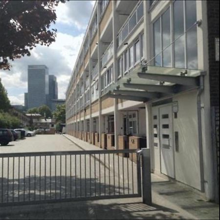 ホテル Elgin House, Poplar, London E14 エクステリア 写真